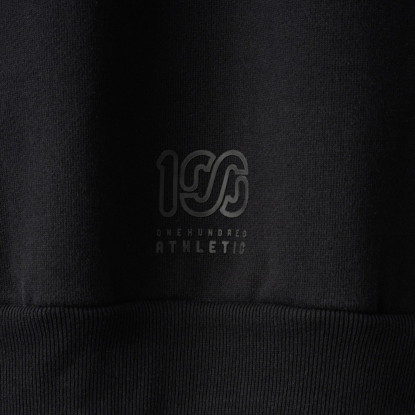 100A STURDY CREWNECK SWEATSHIRT